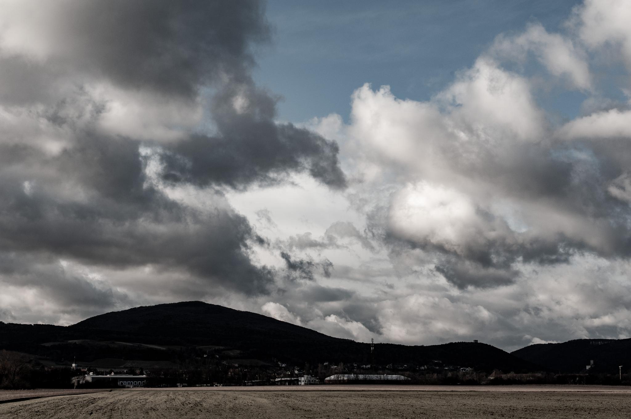 Wolken fotografieren mit Teleobjektiv und Spiegelreflexkamera